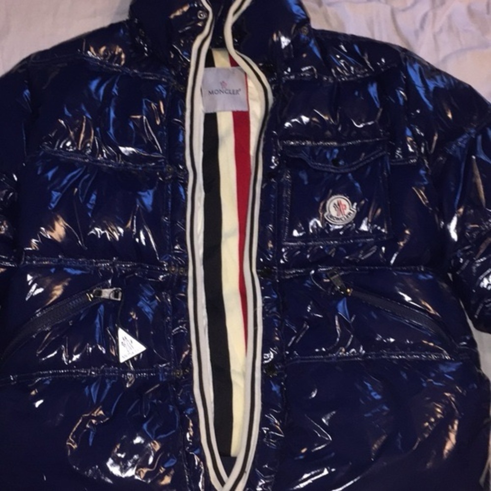 Moncler Karakorum Short Down Jacket for Men
